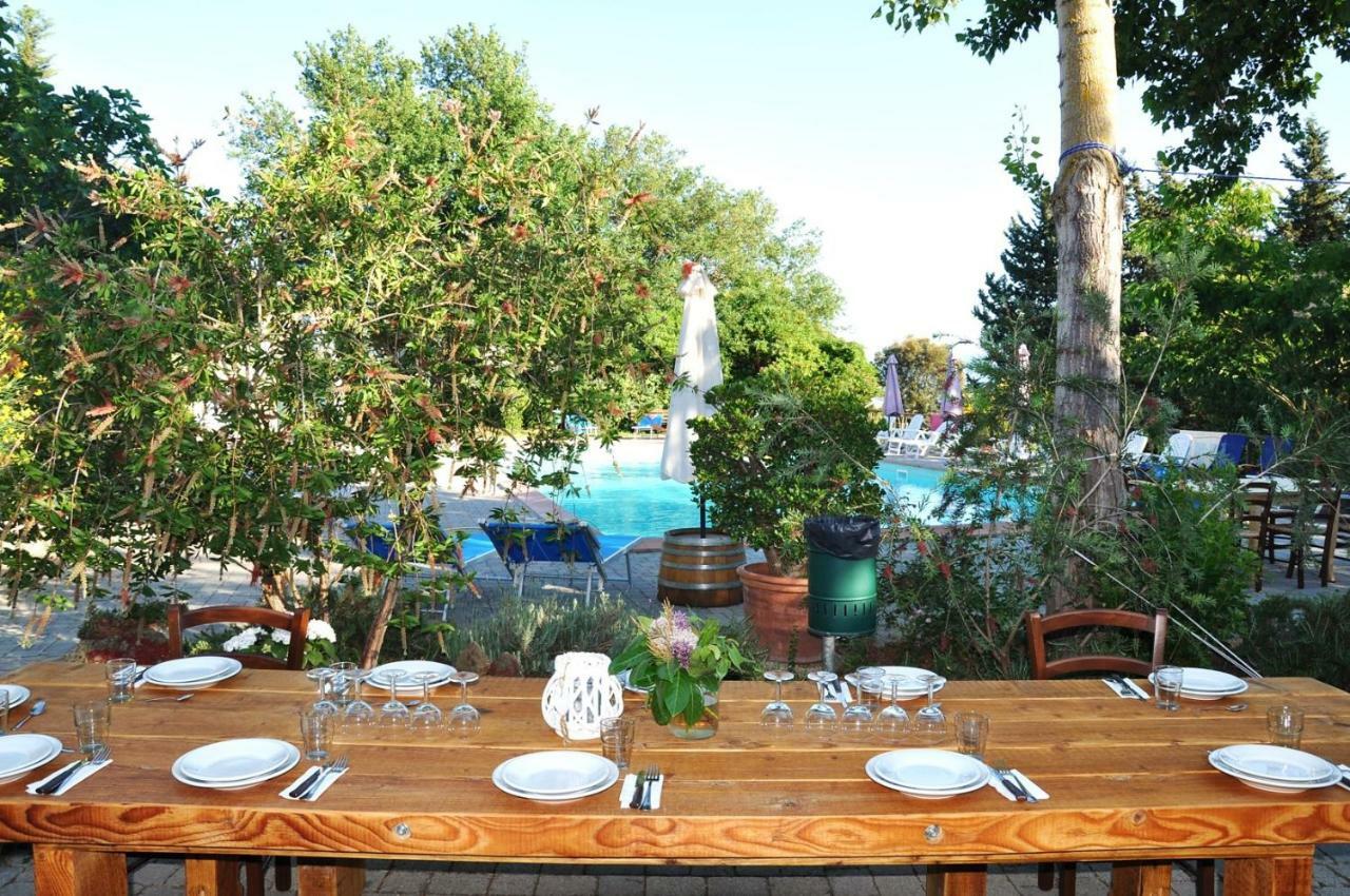 Agriturismo Terenzana Aparthotel Riparbella Bagian luar foto