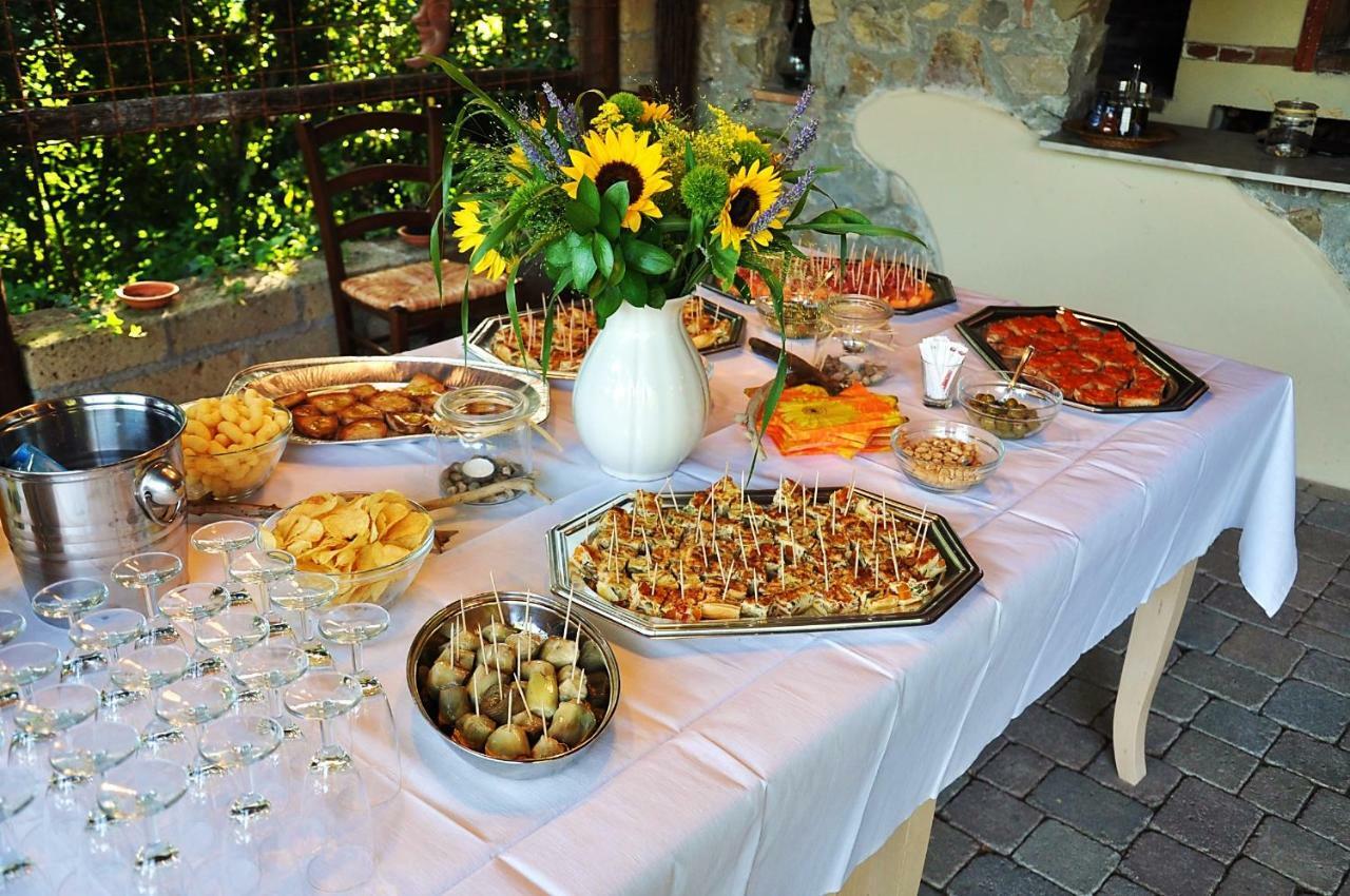 Agriturismo Terenzana Aparthotel Riparbella Bagian luar foto